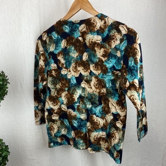 Talbots 100% Merino Wool Blue & Brown Dark Floral Print Crew Neck Sweater M - Picture 3 of 6